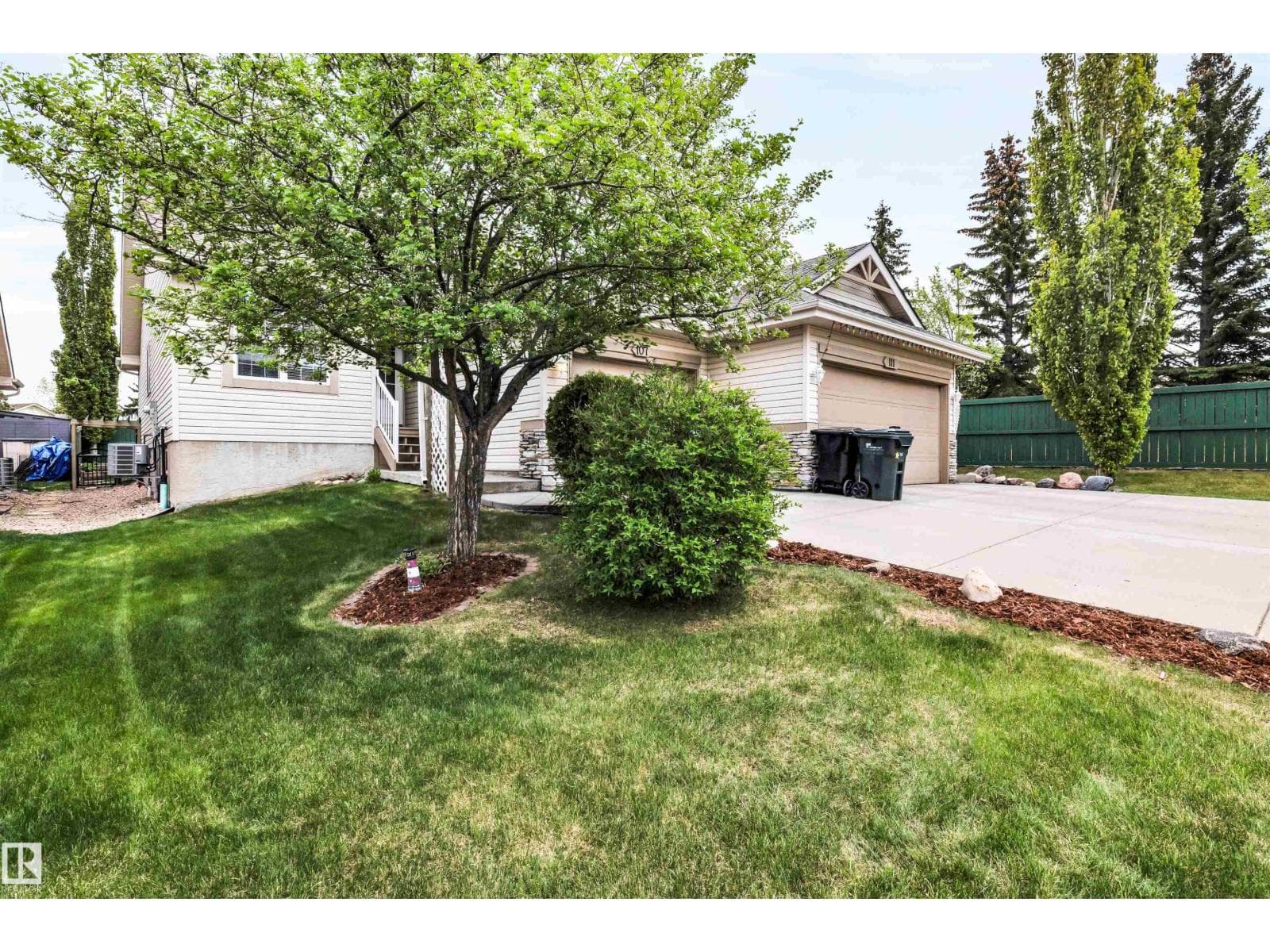 107 Christina CO — photo 4