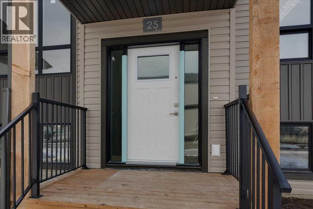 25 Louis Drive — photo 2