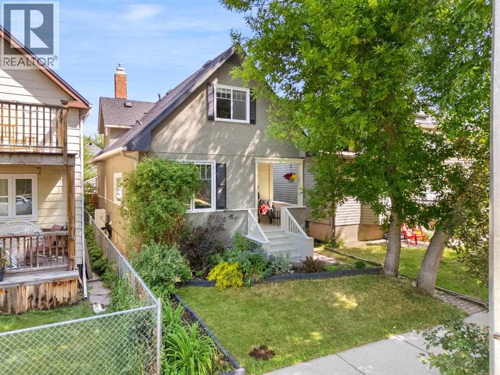 412 17 Avenue NW — photo 3