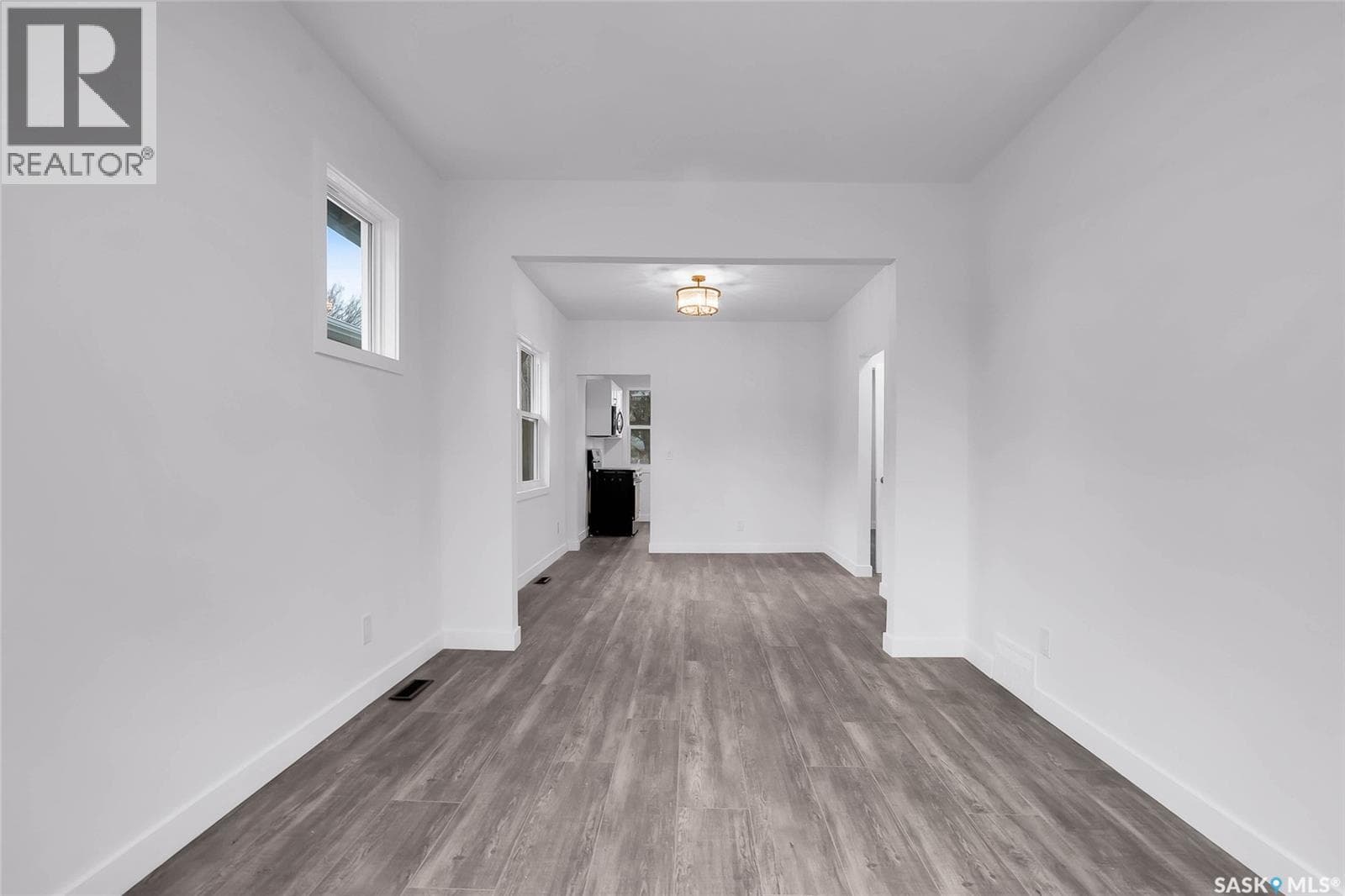 1230 E AVENUE N — photo 5