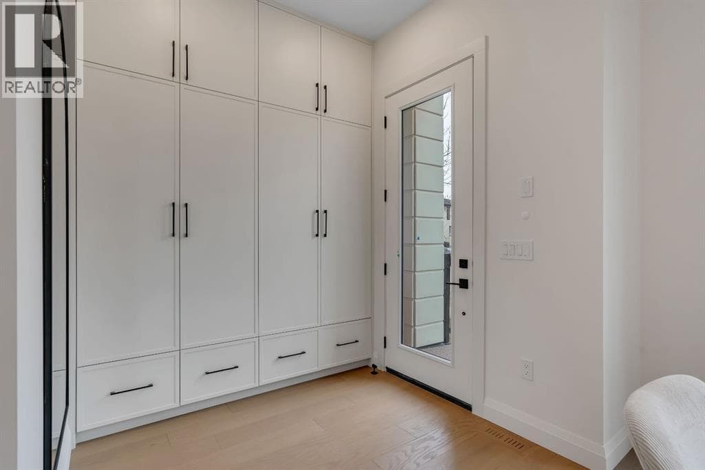 Unit 1, 2032 Bowness Road NW — photo 3