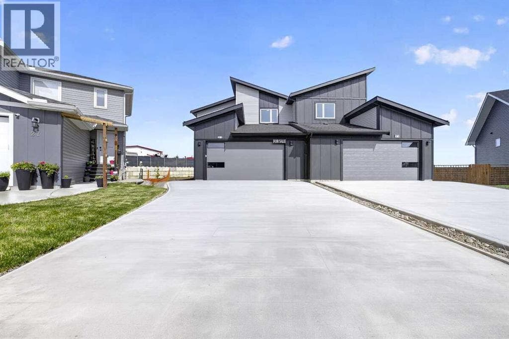 26B Poplar Ridge Close — photo 2