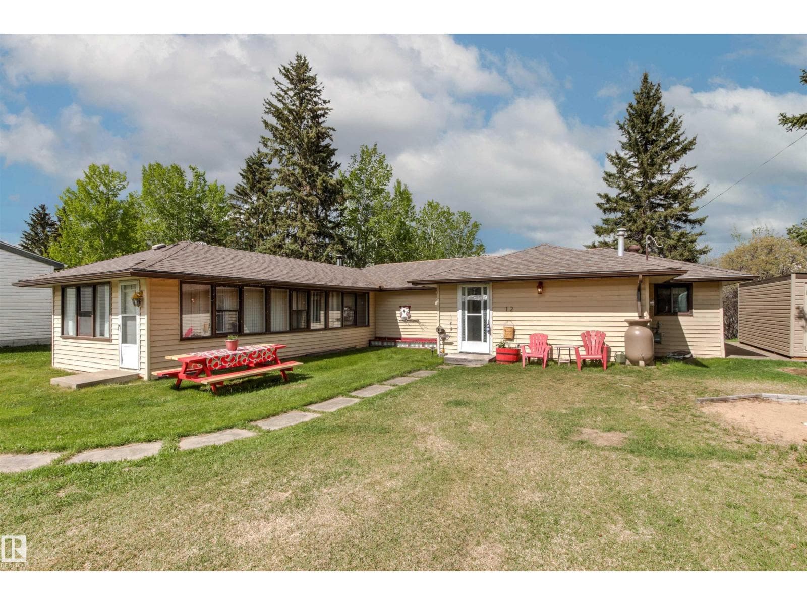 #12 53004 RGE ROAD 54 A — photo 2