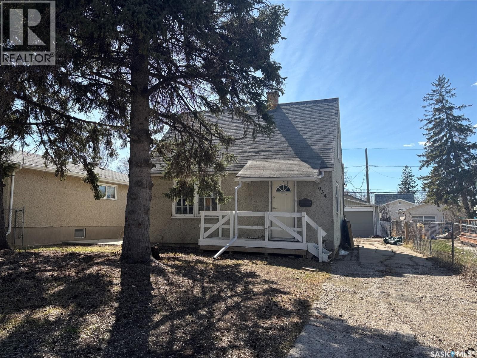 934 Atkinson STREET