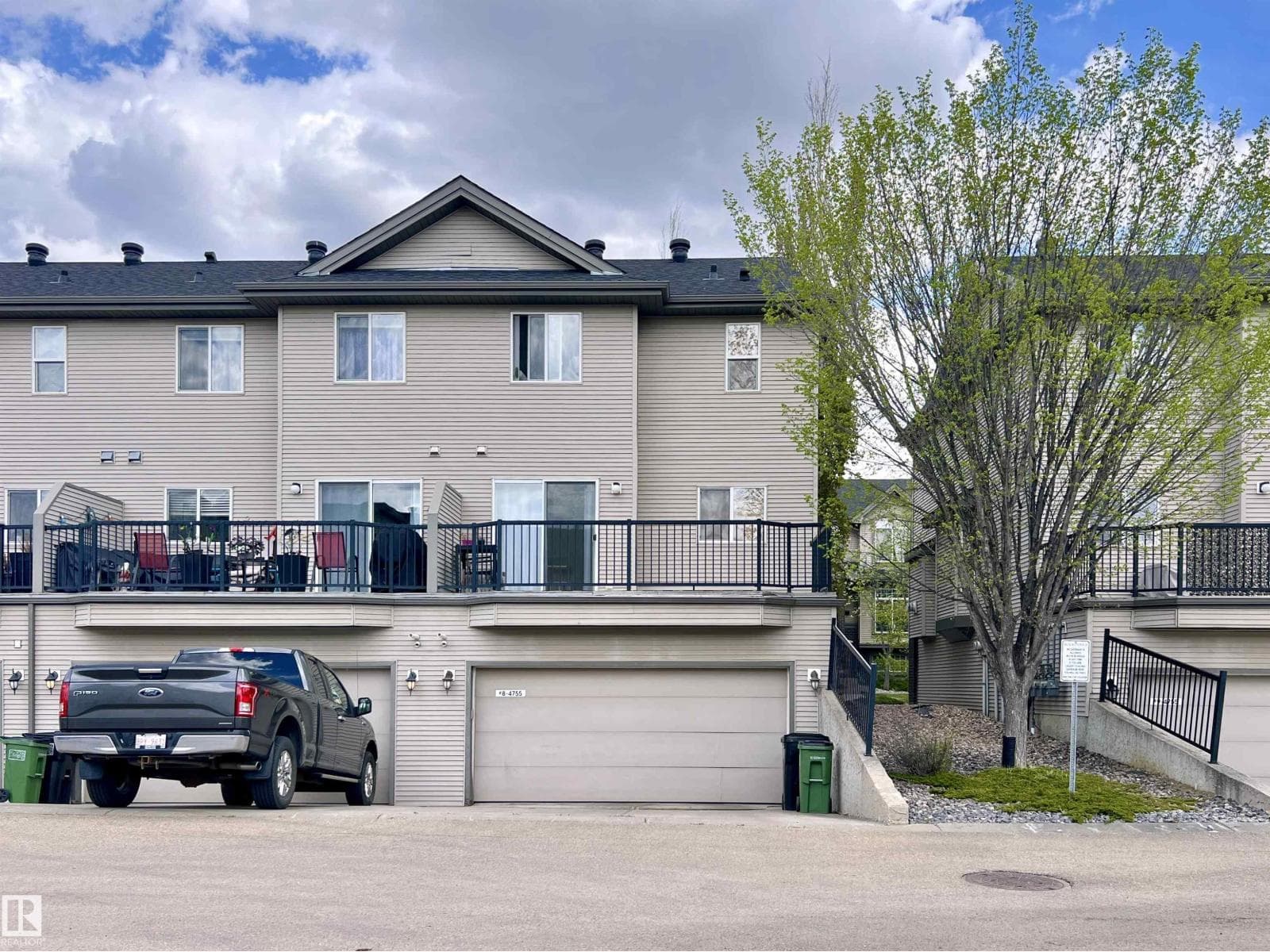 #8 4755 TERWILLEGAR CM NW — photo 4