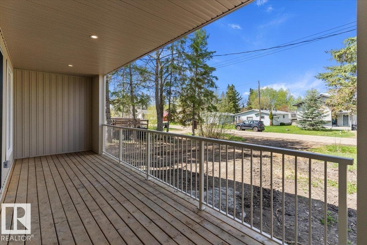 #129 51551 RGE ROAD 212A — photo 2