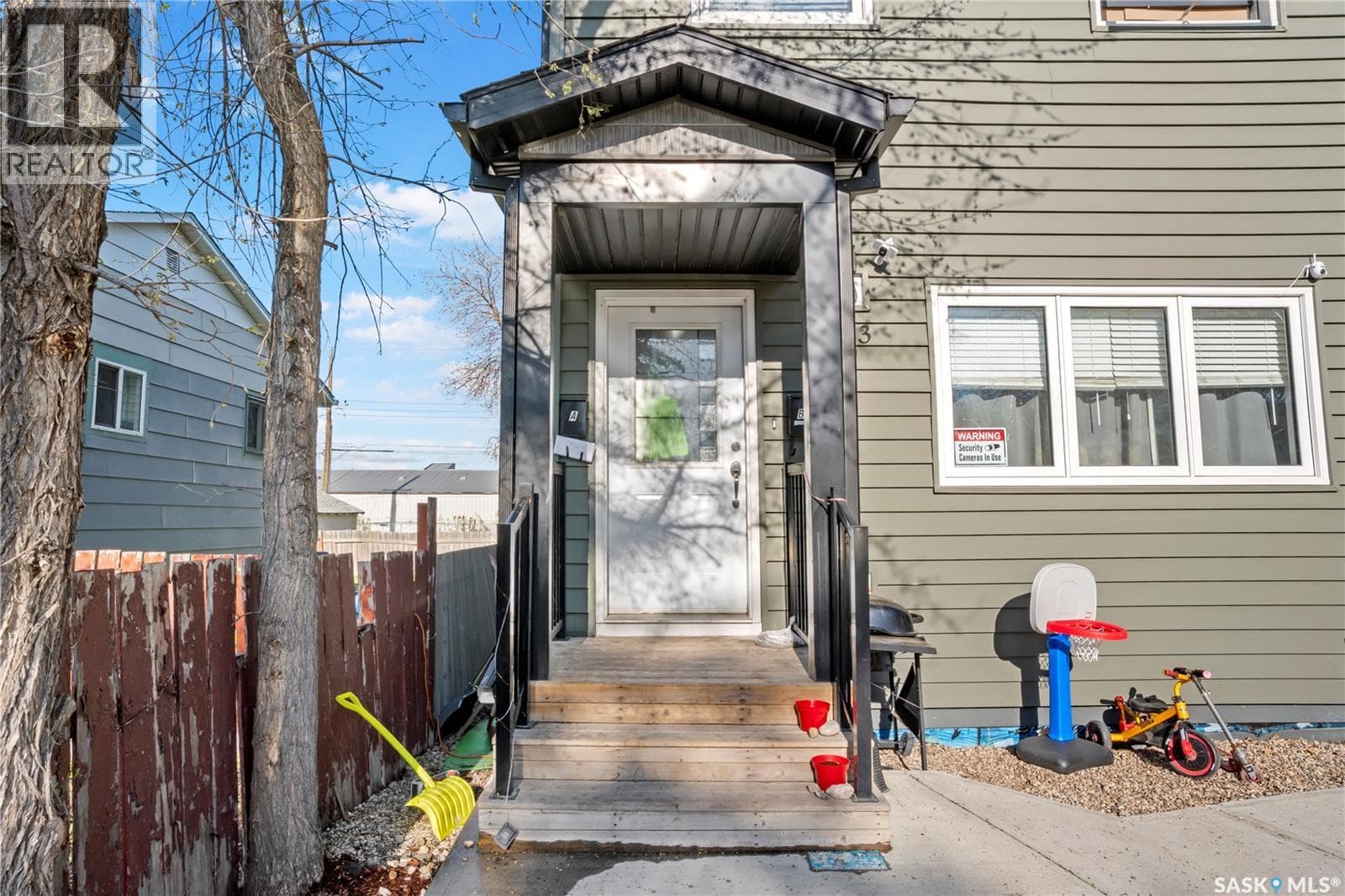 753 Rae STREET — photo 4