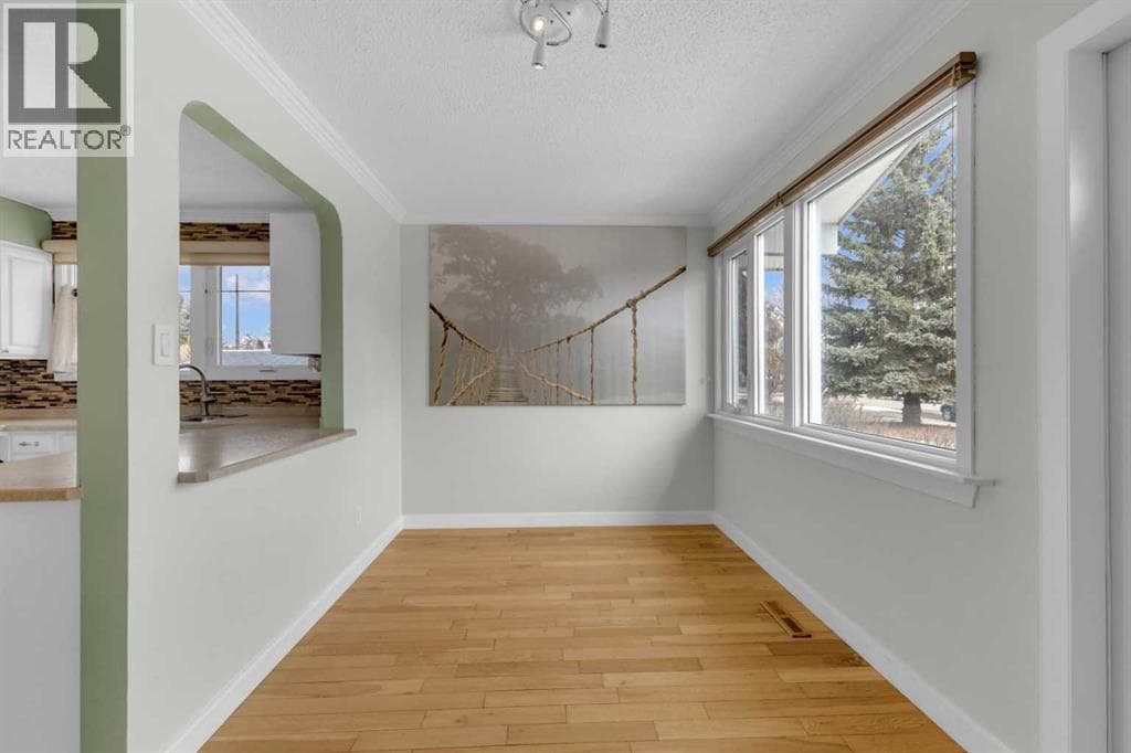 5934 41 StreetCrescent — photo 5
