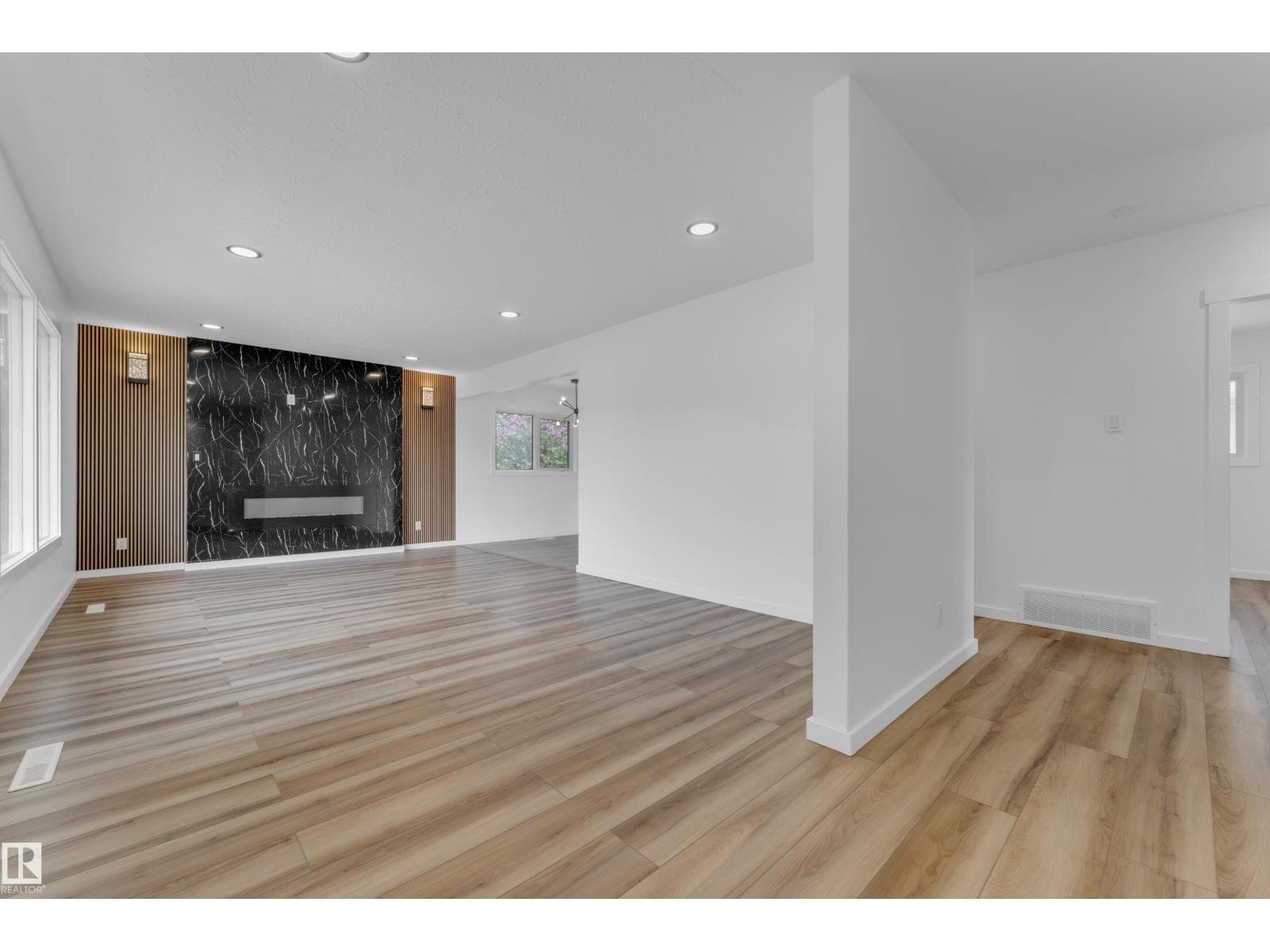 13116 128A AV NW — photo 3