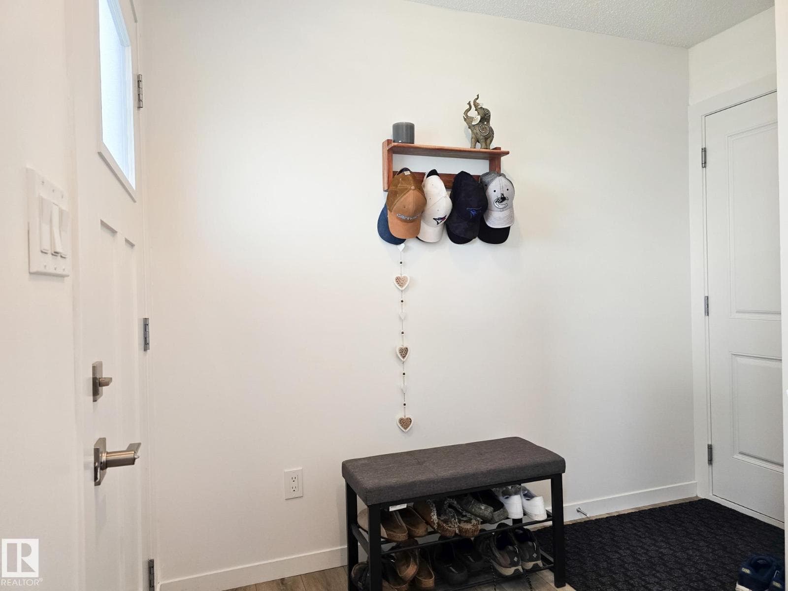 #70 50 MCLAUGHLIN DR — photo 3