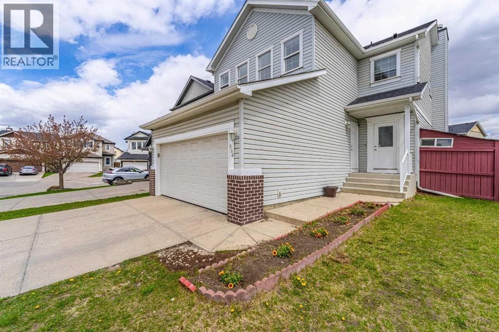 286 Martha's Manor NE — photo 4
