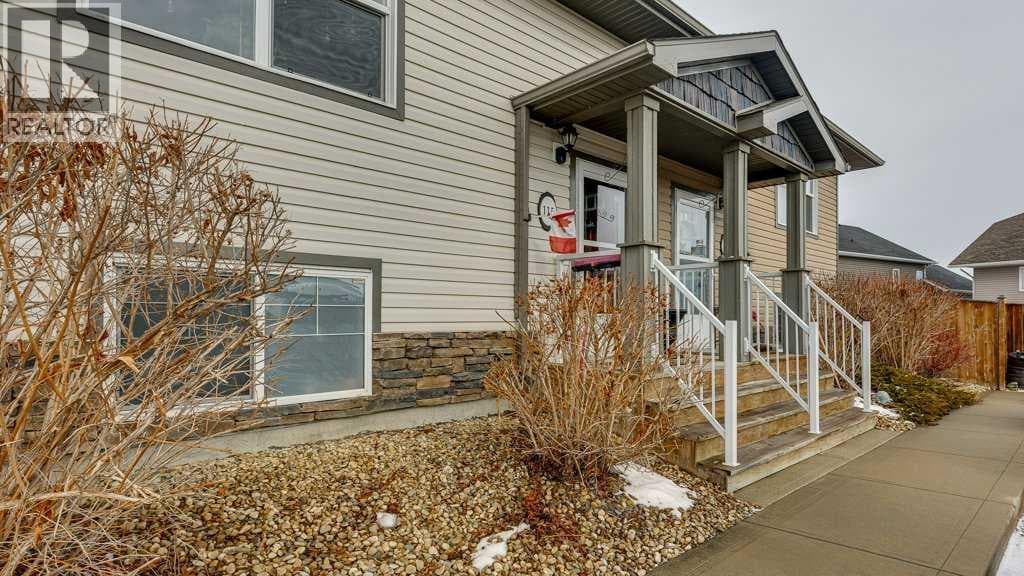 115 Redwood Boulevard — photo 2