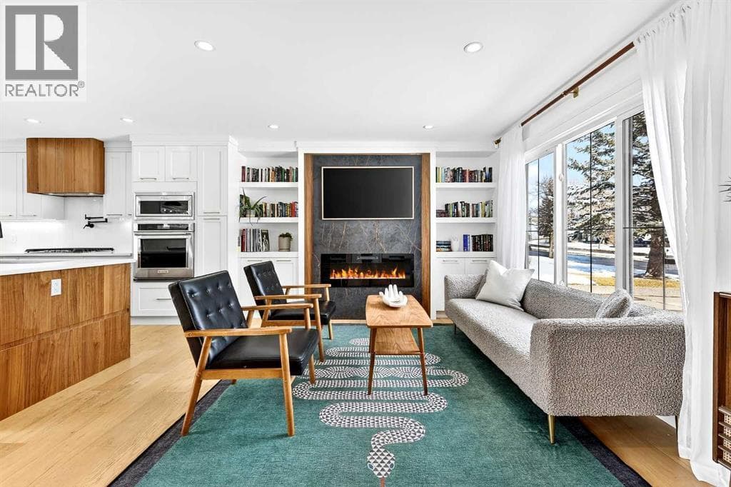 6323 Crowchild Trail SW — photo 3