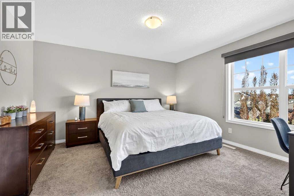 31 Cranford Close SE — photo 5