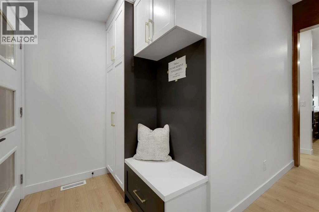 6316 Travois Crescent NW — photo 3