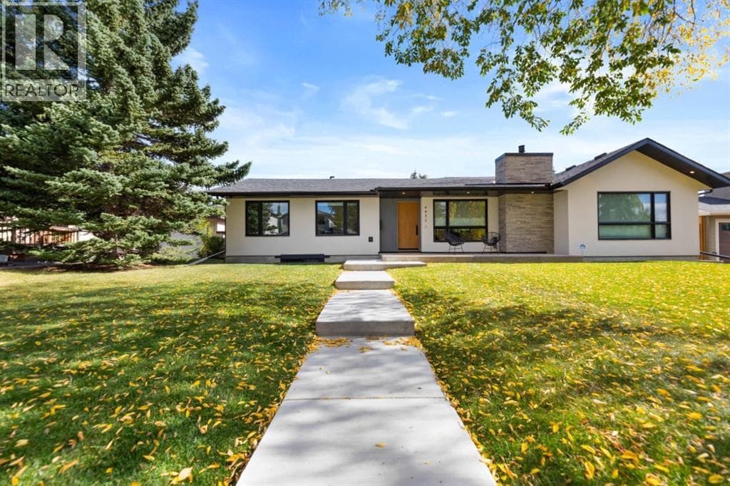 6432 Laurentian Way SW — photo 2