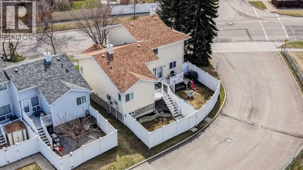 171 Deerfield Drive SE — photo 4