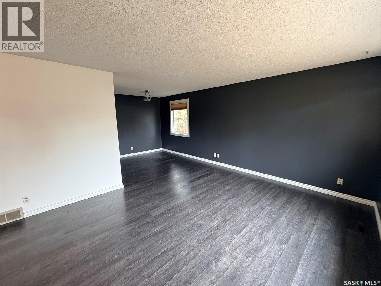 70 Lindsay DRIVE — photo 4