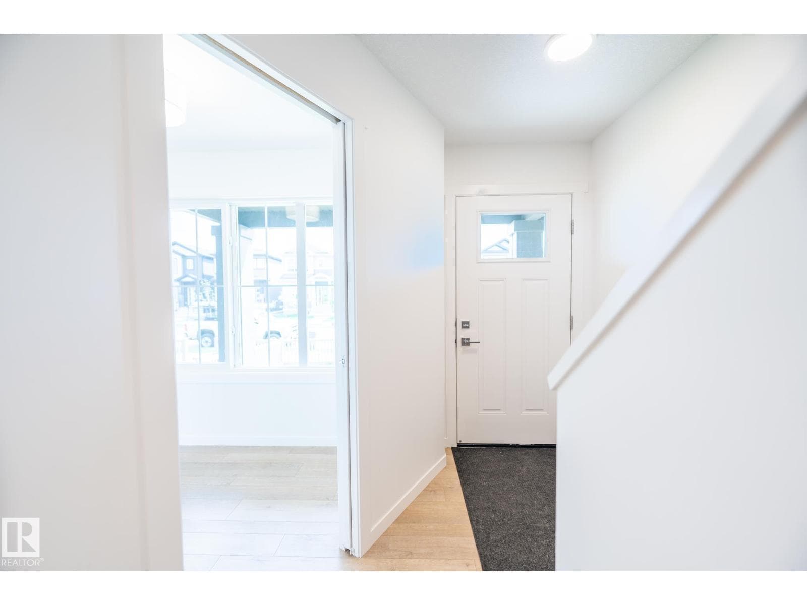 7032 ROSENTHAL DR NW — photo 5