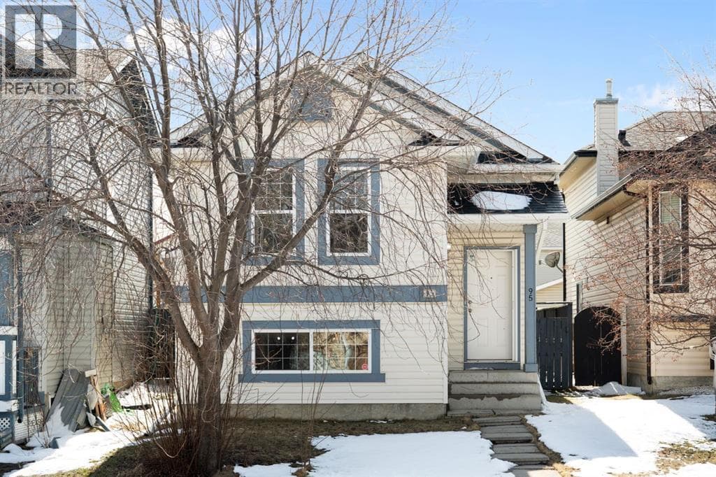 95 Coventry Road NE — photo 2