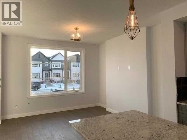139 Ambleridge Street NW — photo 2