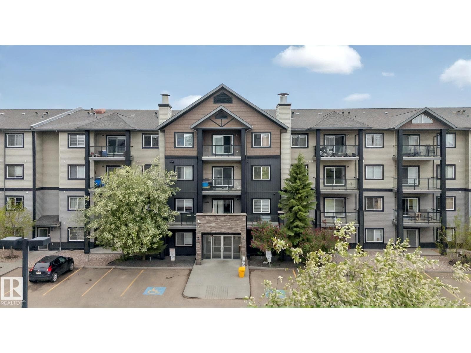 #117 1204 156 ST NW