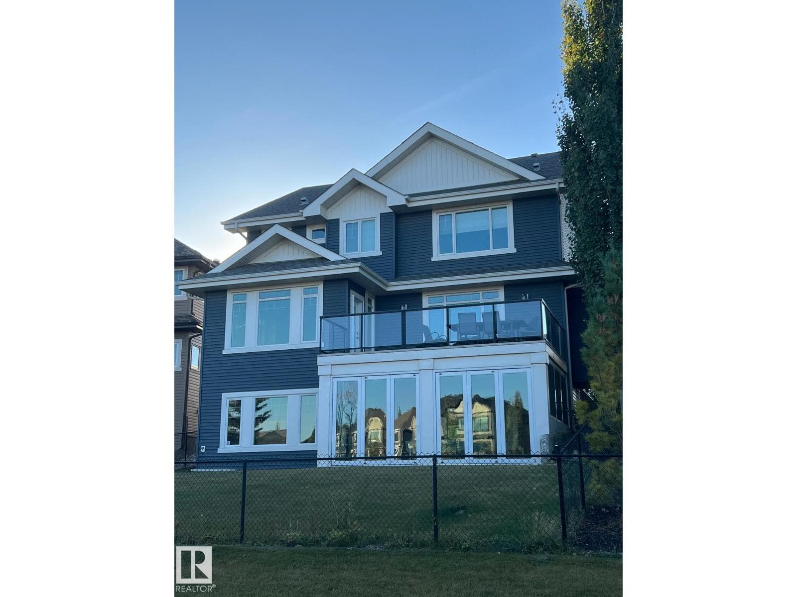 3230 WHITELAW DR NW NW — photo 3