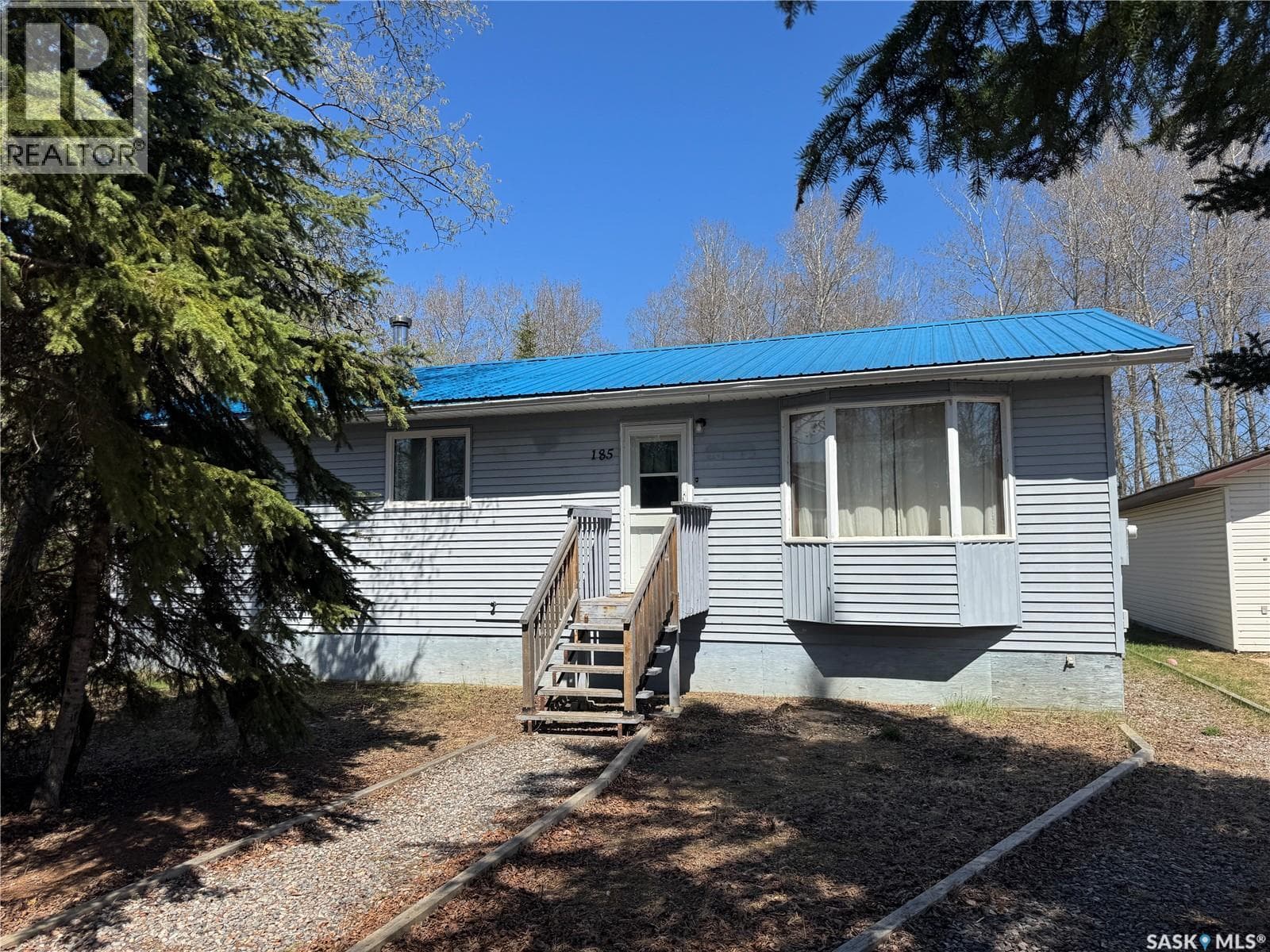 185 Vickers CRESCENT — photo 2