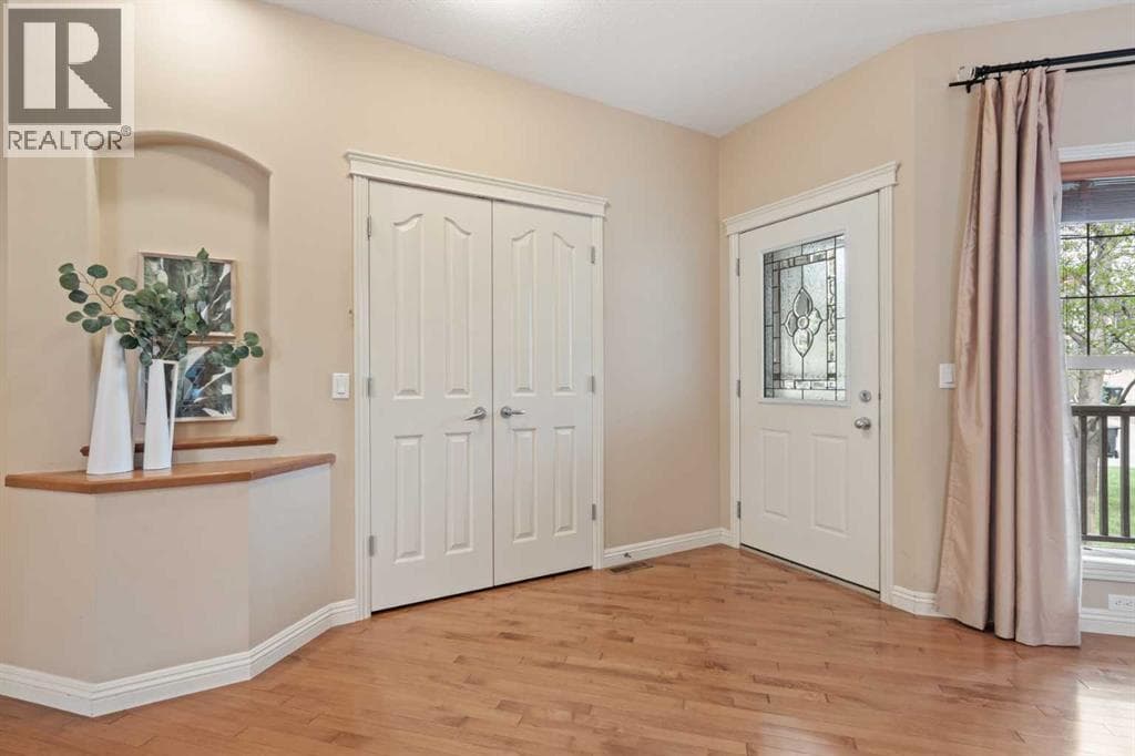 134 Panamount Rise NW — photo 2