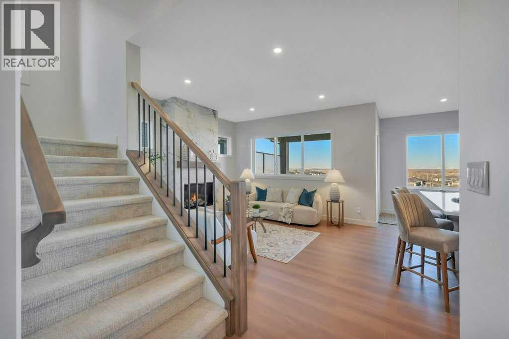 7 Vincent Gate — photo 5