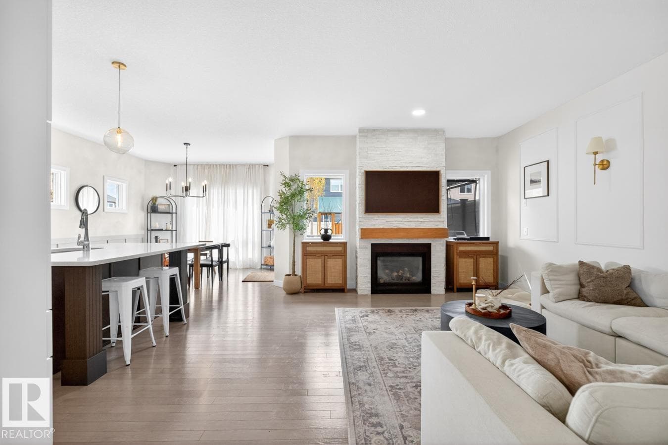 7583 ELLESMERE WY — photo 4