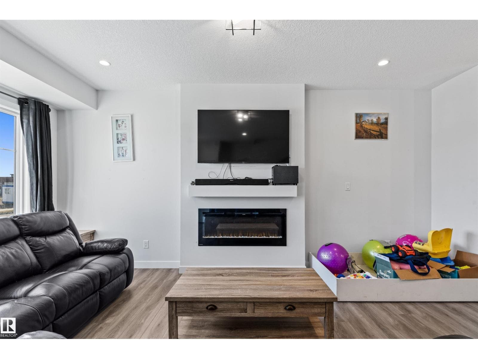 8046 KIRIAK LI SW — photo 4