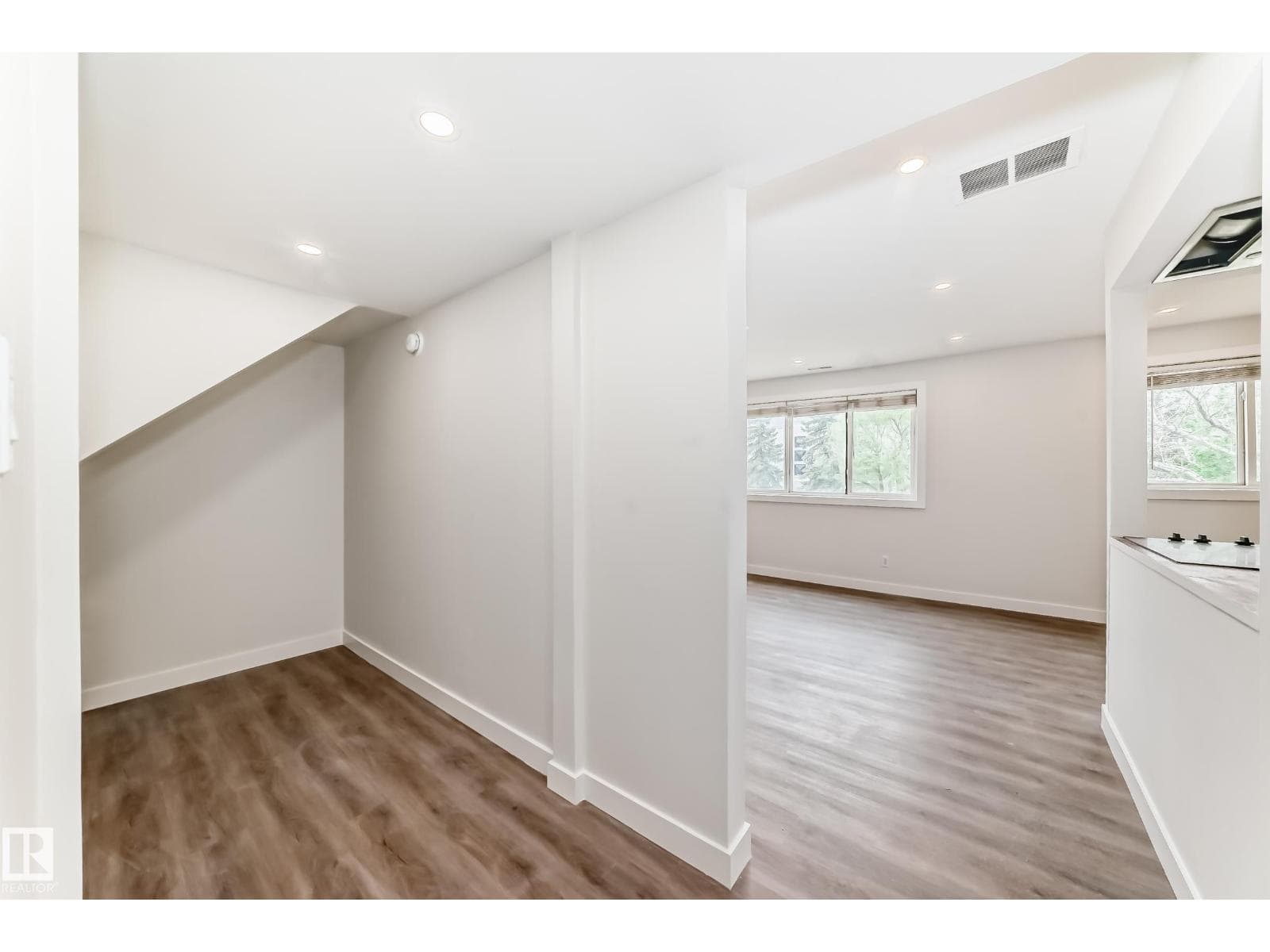 1488 LAKEWOOD RD W NW — photo 4