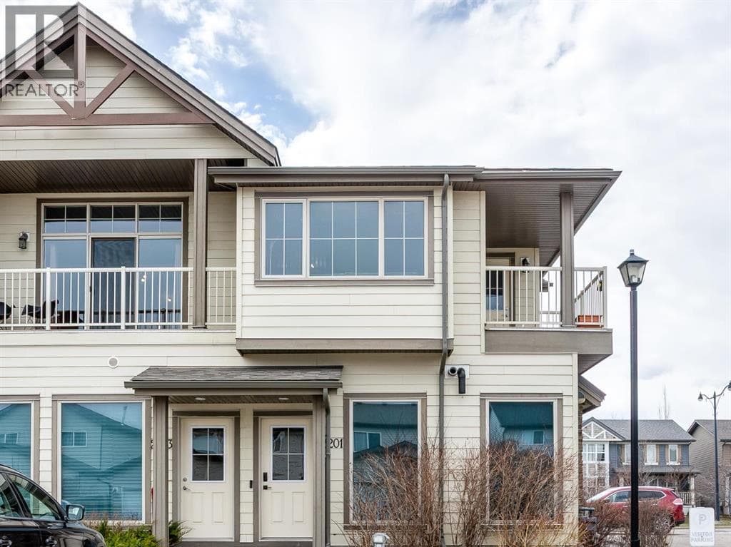 2201, 230 Eversyde Boulevard SW — photo 3