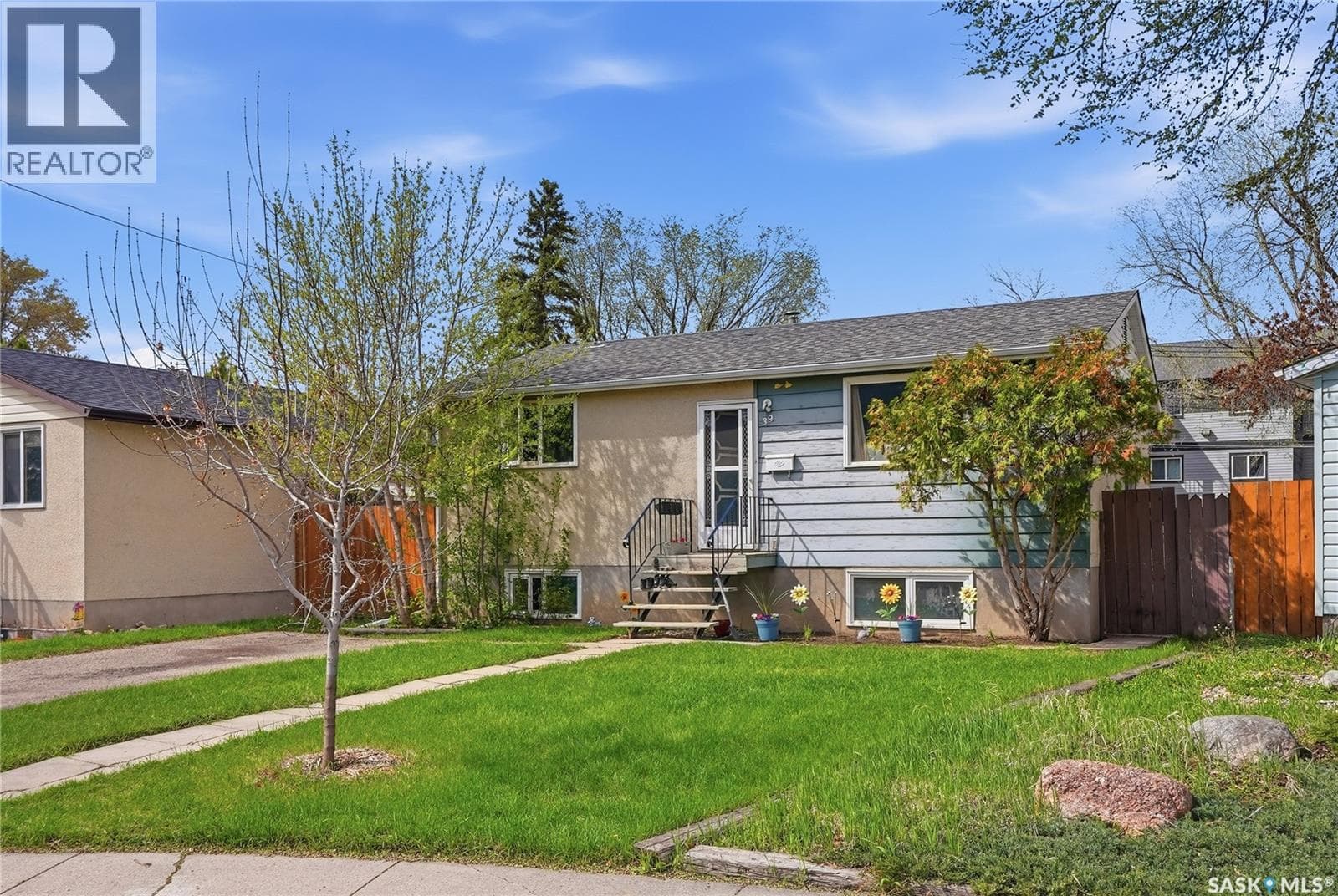 39 Trident CRESCENT — photo 2