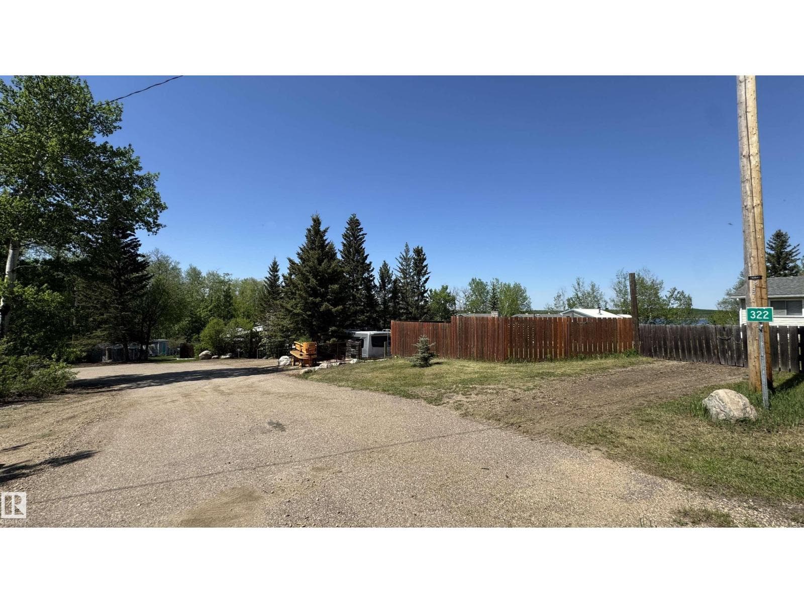 322, 11121 TWP ROAD 595 — photo 3