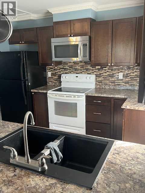 4905 49 Street — photo 3