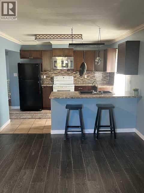 4905 49 Street — photo 4