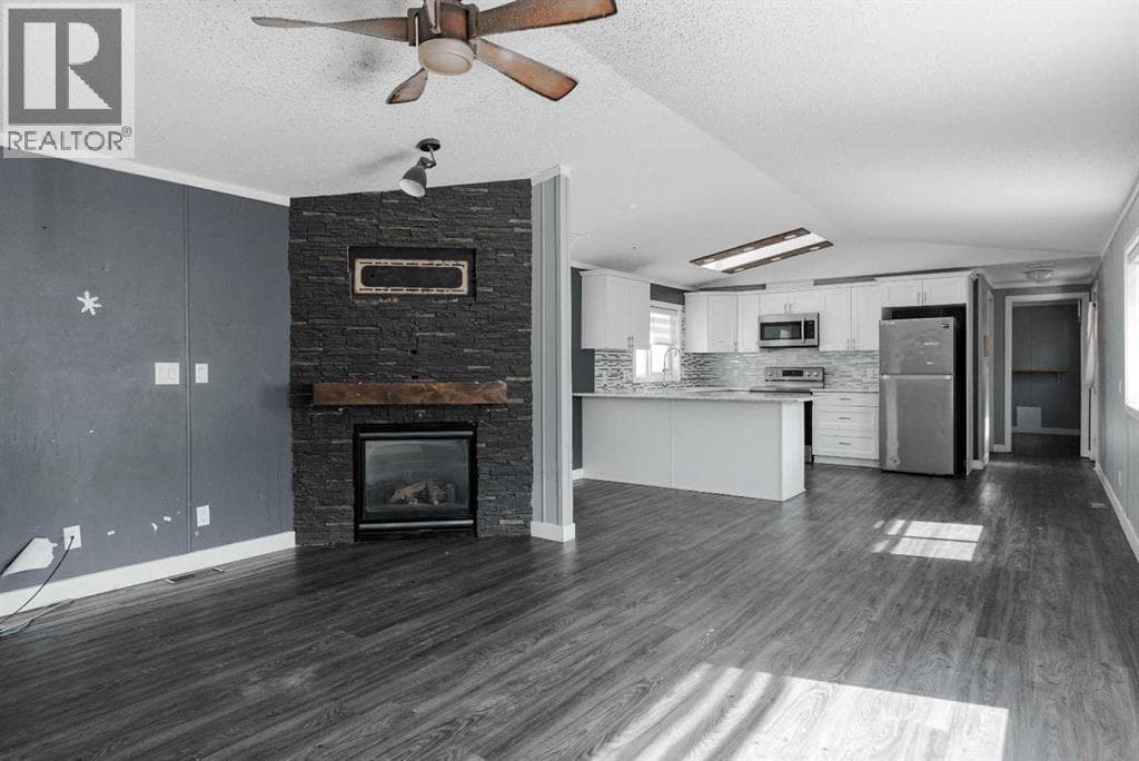 216 Harpe Way — photo 5