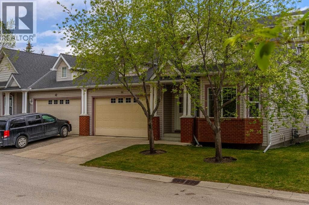 44 Prestwick Pond Terrace SE — photo 3