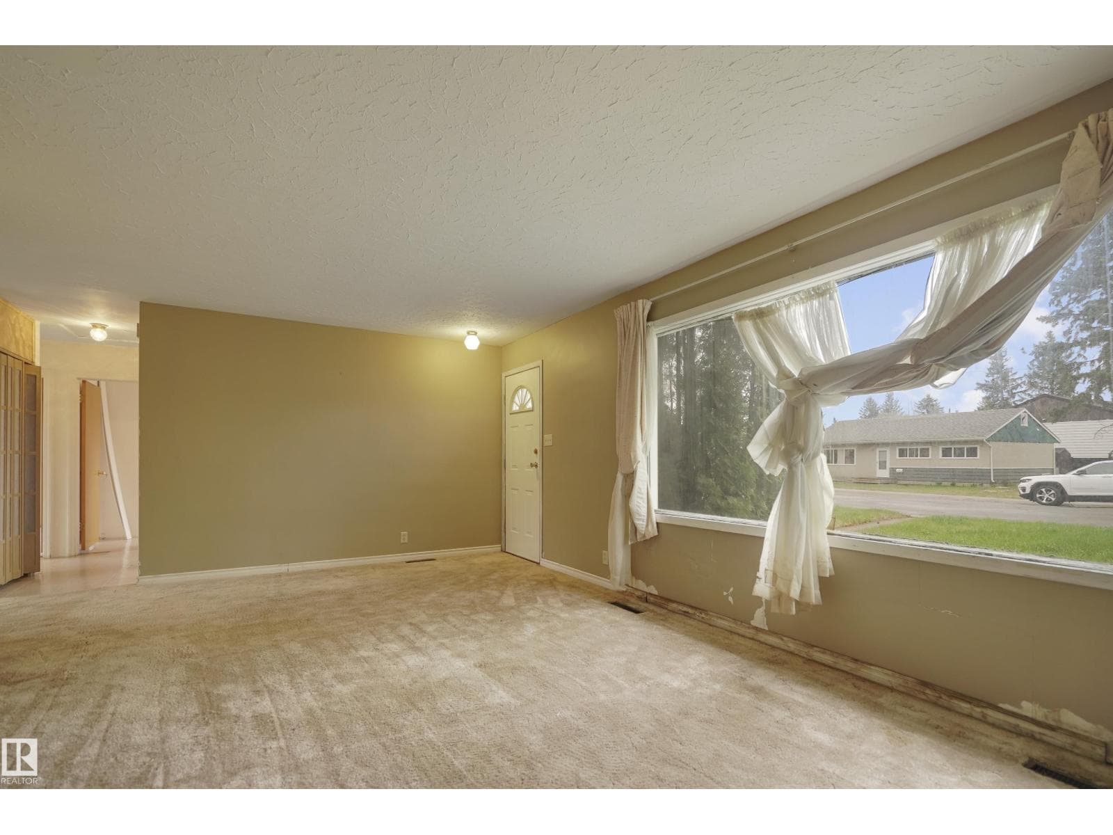 13324 131A AV NW — photo 3