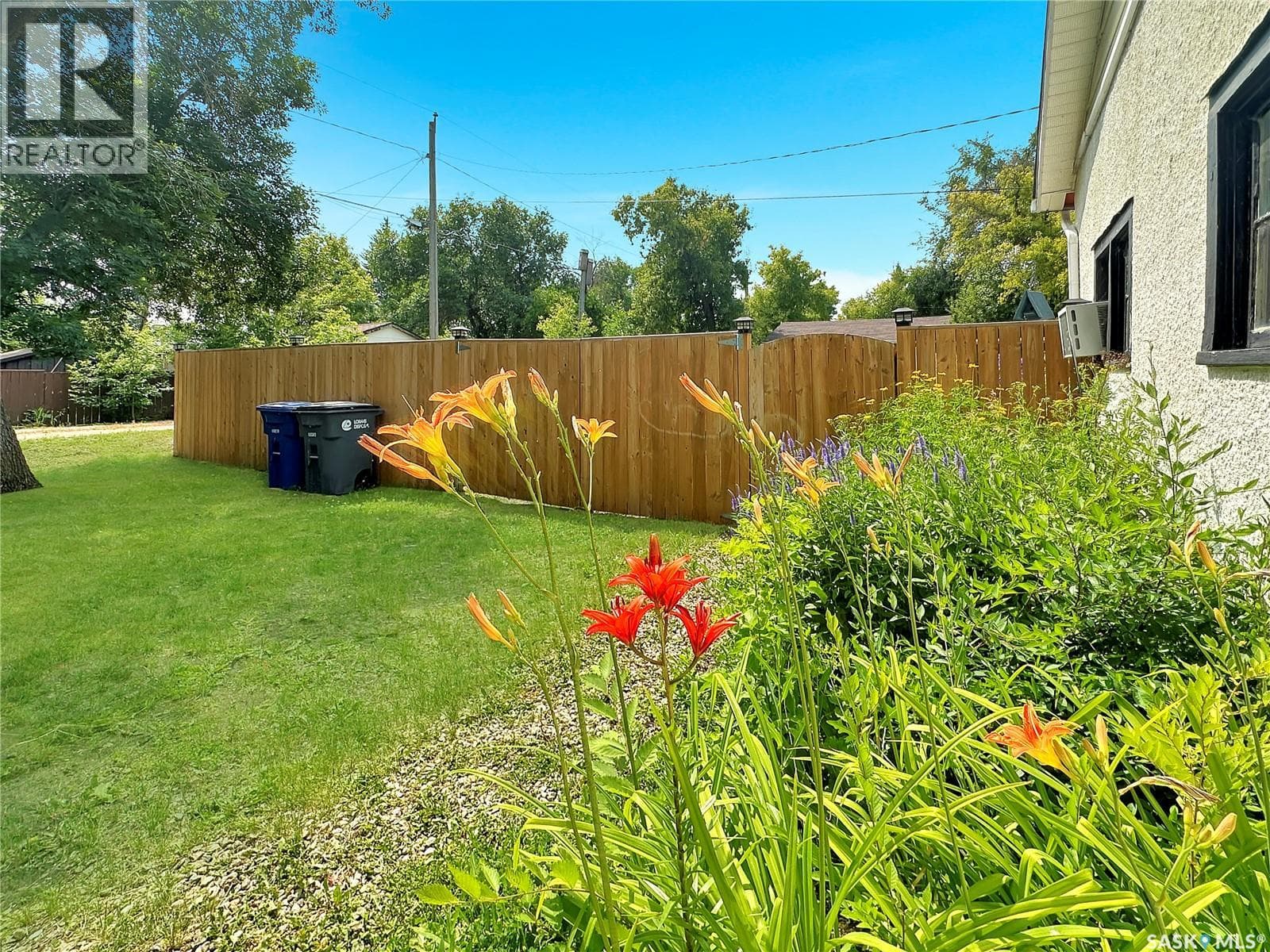406 Wexford STREET — photo 2