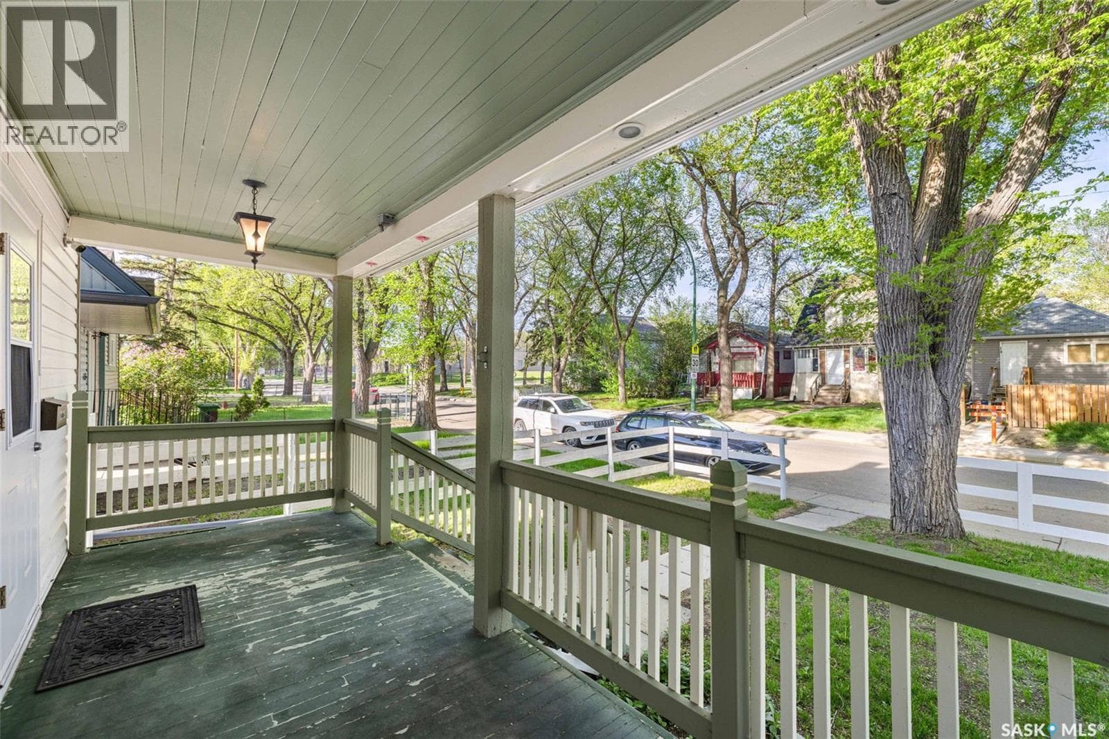 1422 Cameron STREET — photo 3