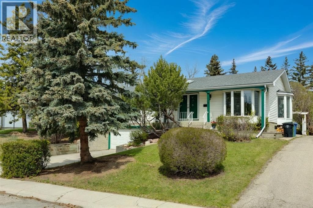 119 Dalhurst Way NW — photo 2