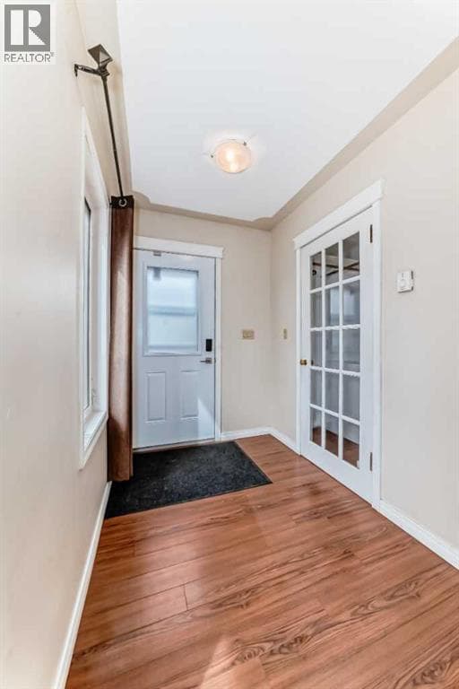 5309 42A Avenue — photo 4