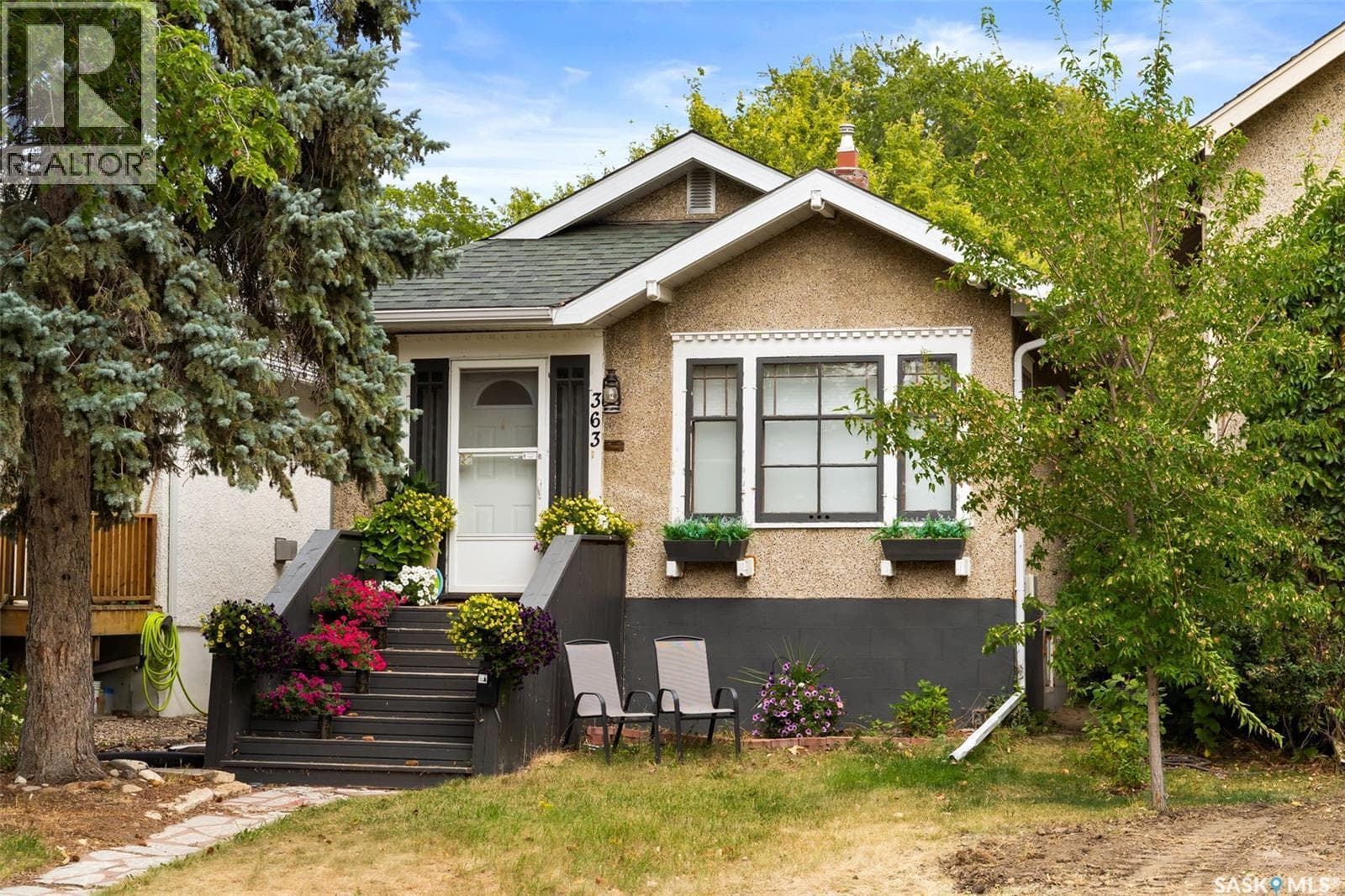 363 Leopold CRESCENT