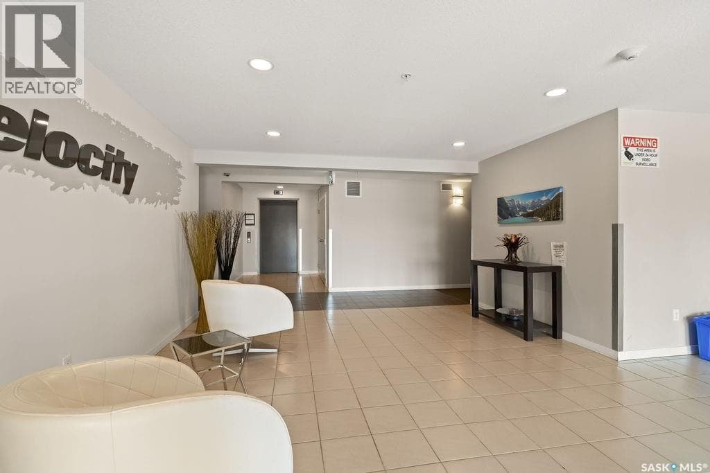 1305 5500 Mitchinson WAY — photo 4