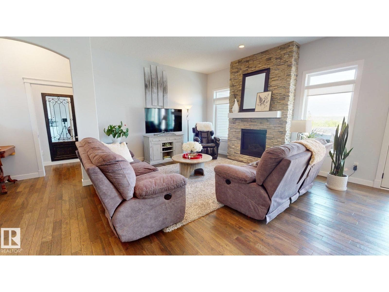 42 COTTONWOOD CR — photo 2