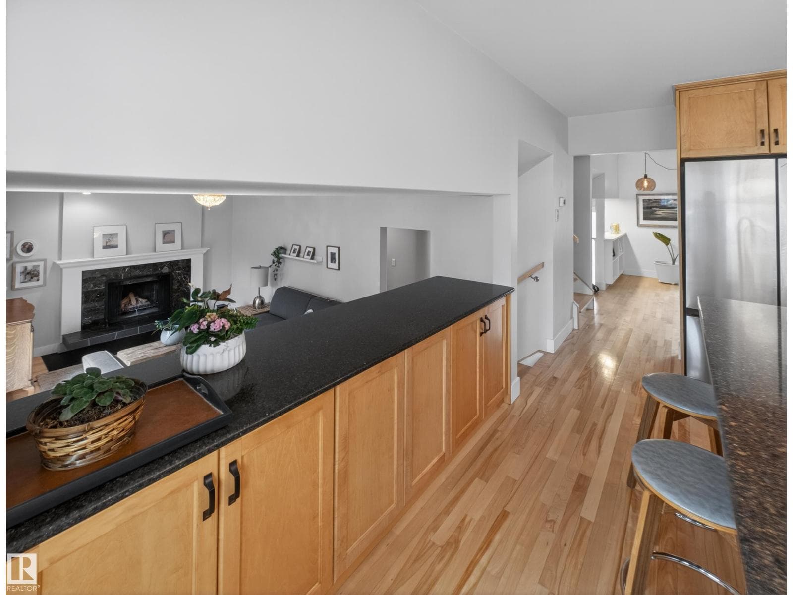 4112 120 ST NW — photo 5