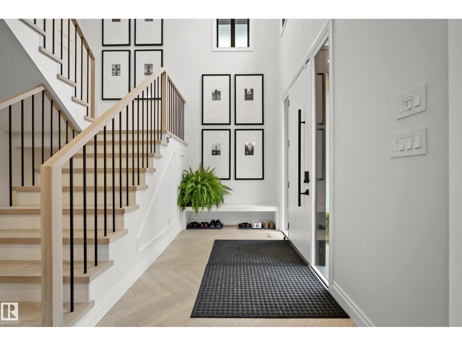 6115 111 AV NW — photo 5
